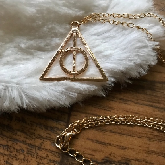 Jewelry - 5/$25 🔺Harry Potter Deathly Hallows Symbol J1054